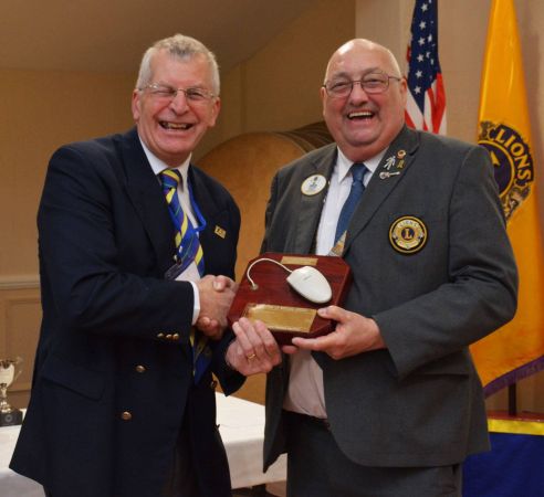 The presentation of the best use of social media award 2019 to Farnborough Lions Club