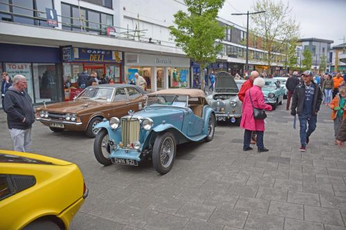 Just a few of the 70 cars lining Queensmead in the 2018 Farnborough Classic Car Show